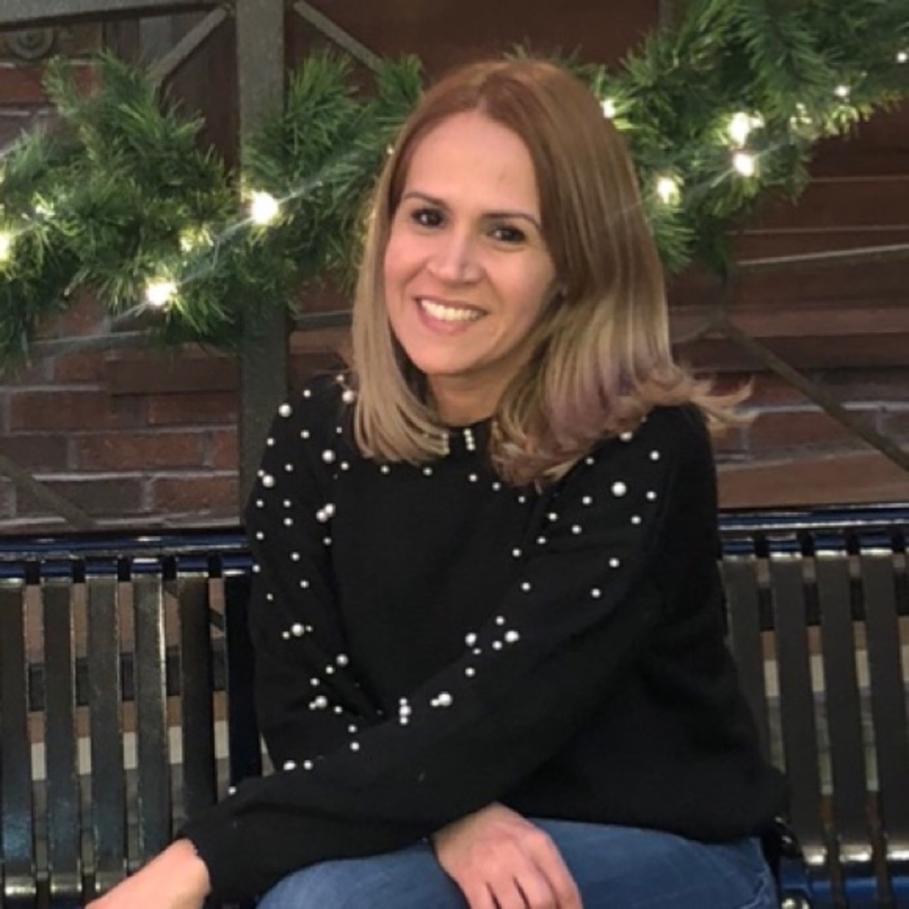 Meet your Posher, Linnette